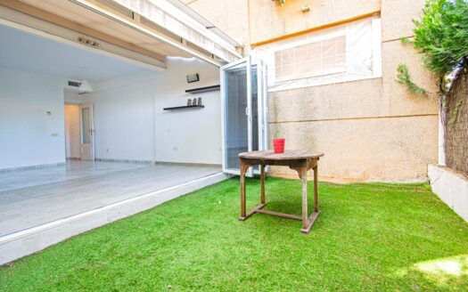 Planta baja en Venta – Tomares, Santa Eufemia